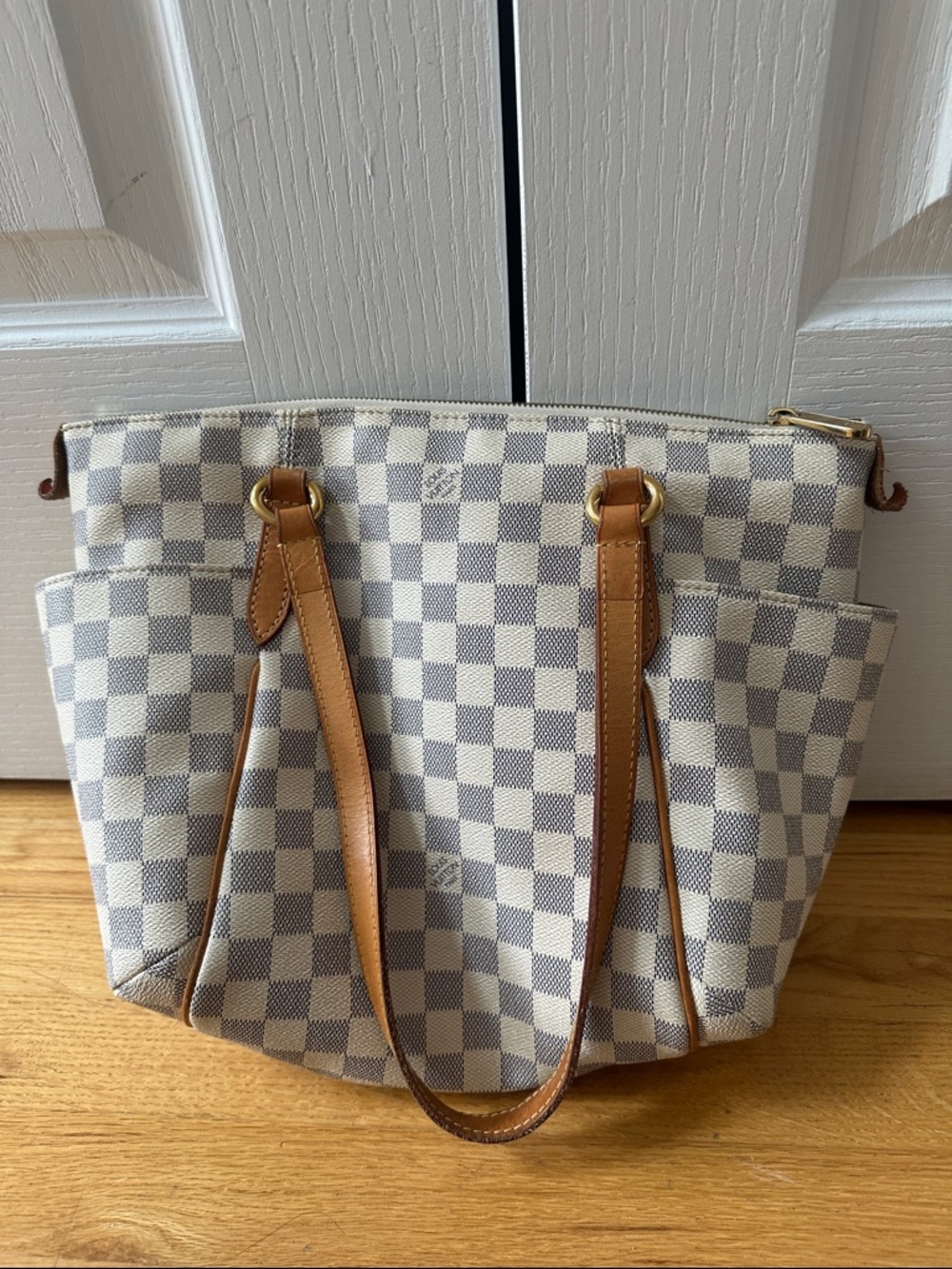 Louis Vuitton Totally PM tote - Picture 2 of 10